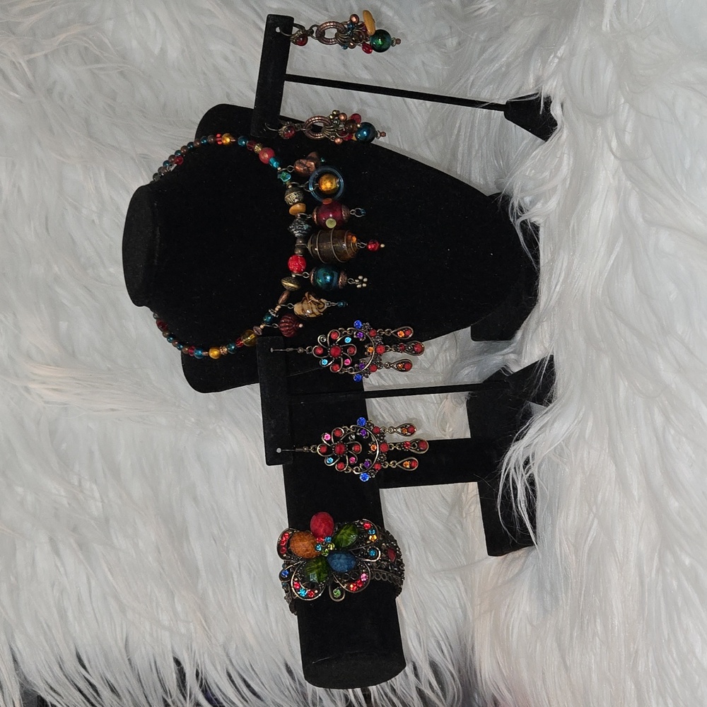 Multicolor Beaded Jewelry Set